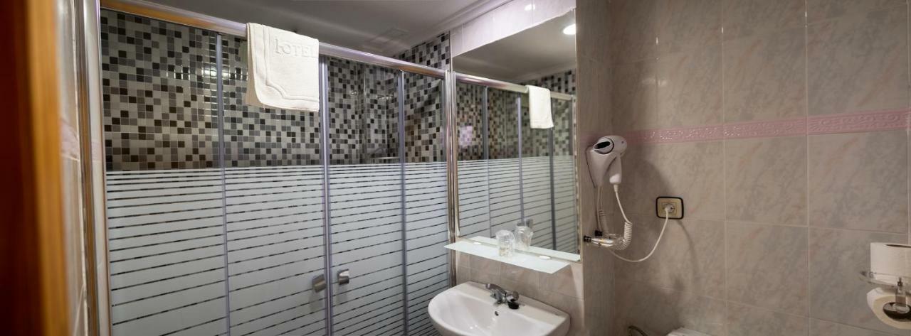 Hotel Quino Guardamar del Segura Extérieur photo